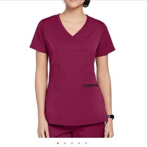 Greys anatomy barco 3 pocket Top